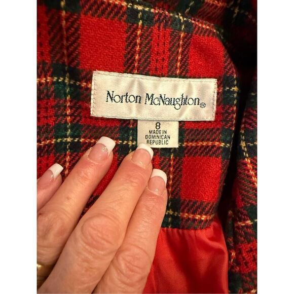Norton McNaughton Shorts Suit 2 Pcs Blazer/Shorts Red/Green Tartan Sz. 8 Vtg - Picture 14 of 15